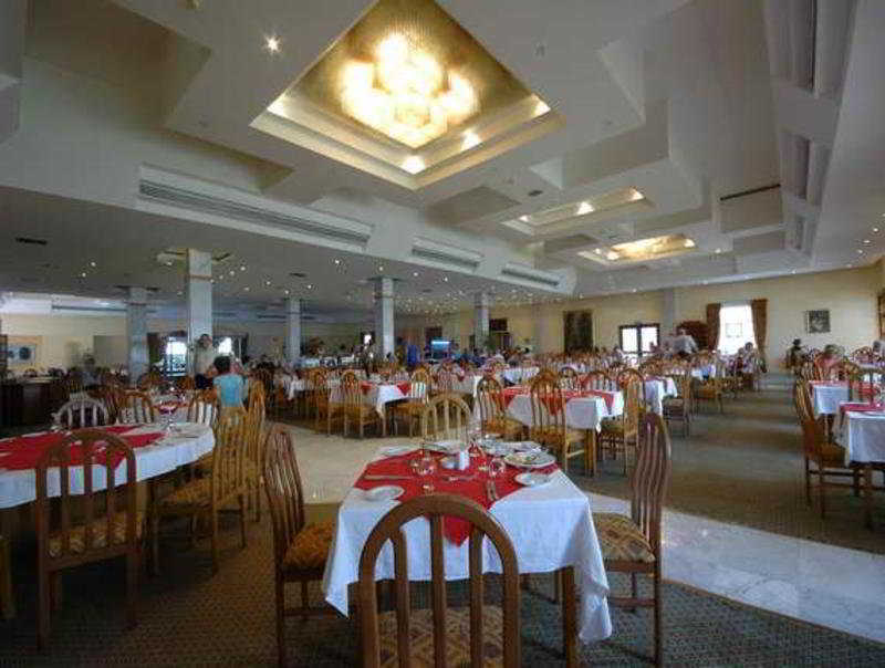 הורגהדה Holiday Inn Safaga Palace מראה חיצוני תמונה